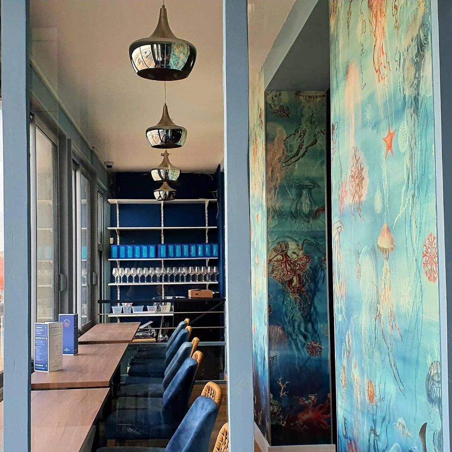 Hotel Restaurant L'Atelier Des Cousins Châtelaillon-Plage Dış mekan fotoğraf